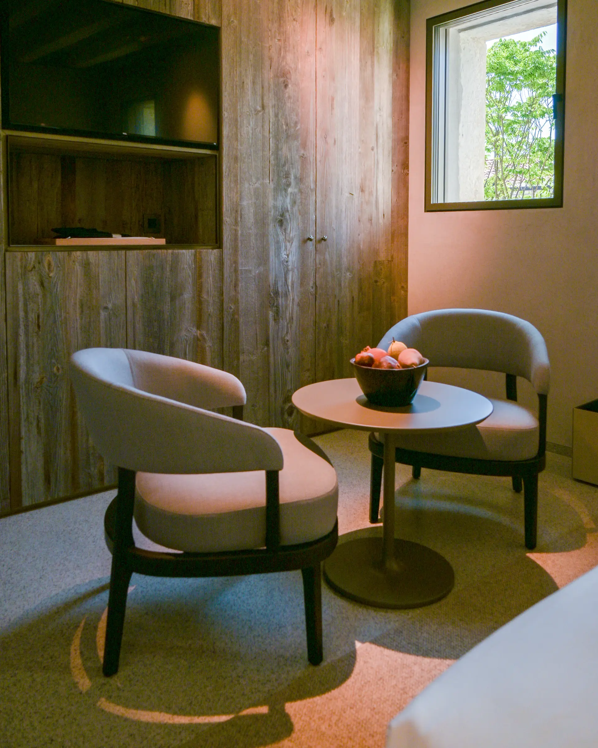 Family Zimmer — geteilter Lounge-Bereich, Relais Borgo Taurino